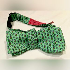 Vineyard Vines Pelican Silk Bow Tie